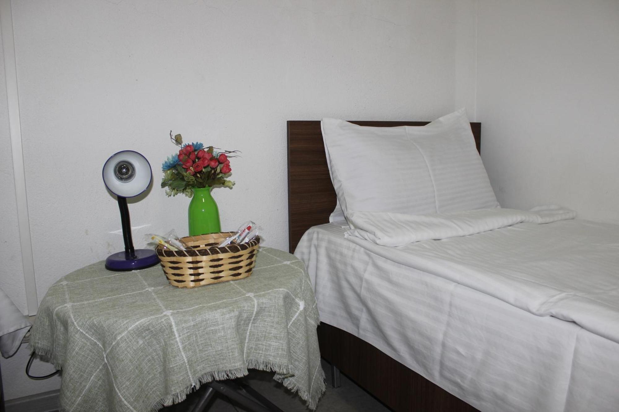 Hostel Near The Square Tiflis Exterior foto